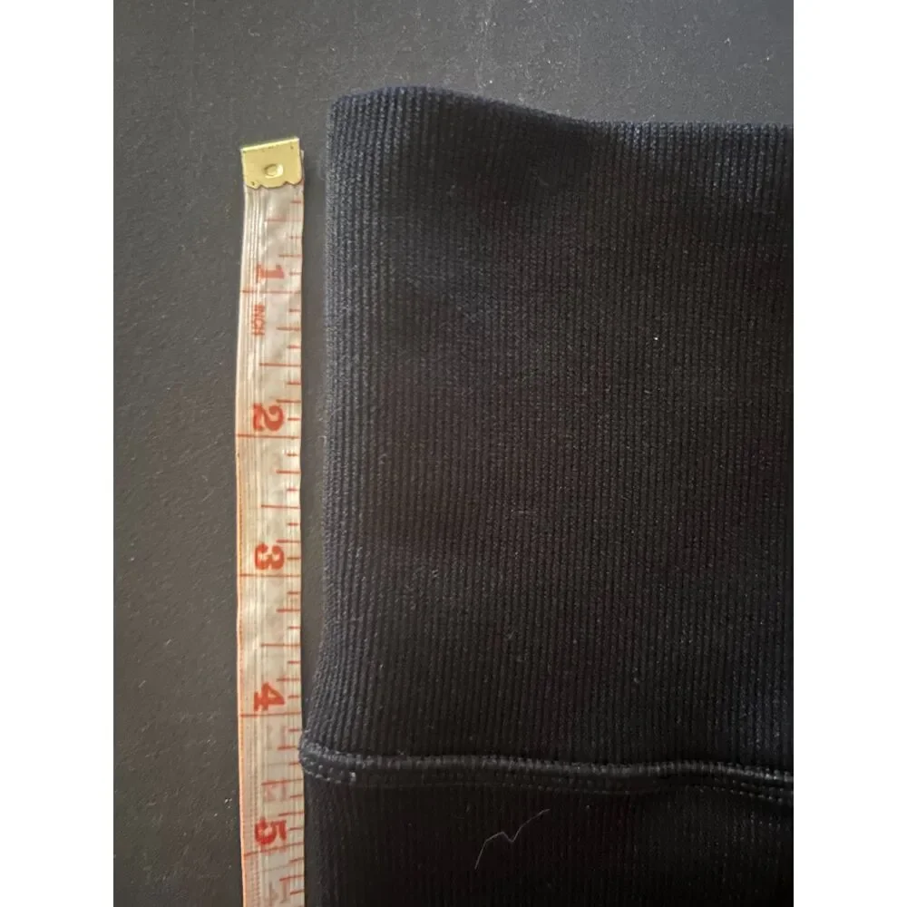 Alo Womens Black Leggings With Rip Braid Patterns Size Small
